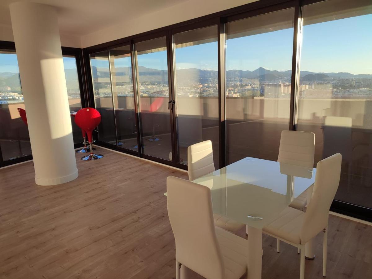 Espectacular apartamento con increíbles vistas Apartamento Málaga Exterior foto