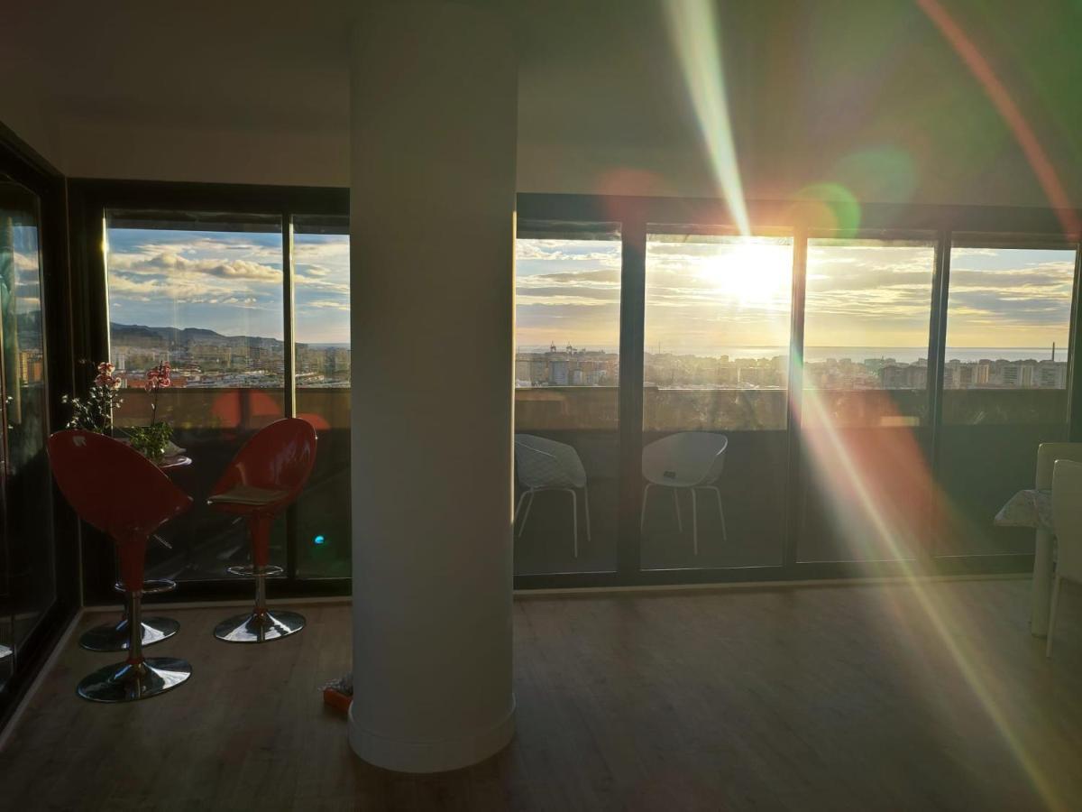 Espectacular apartamento con increíbles vistas Apartamento Málaga Exterior foto
